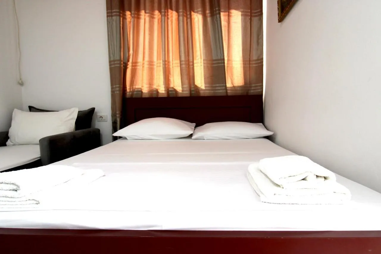 *** Guest house Vila Reni Risi Ksamil Albania