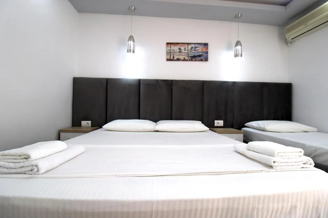*** Guest house Vila Reni Risi Ksamil Albania