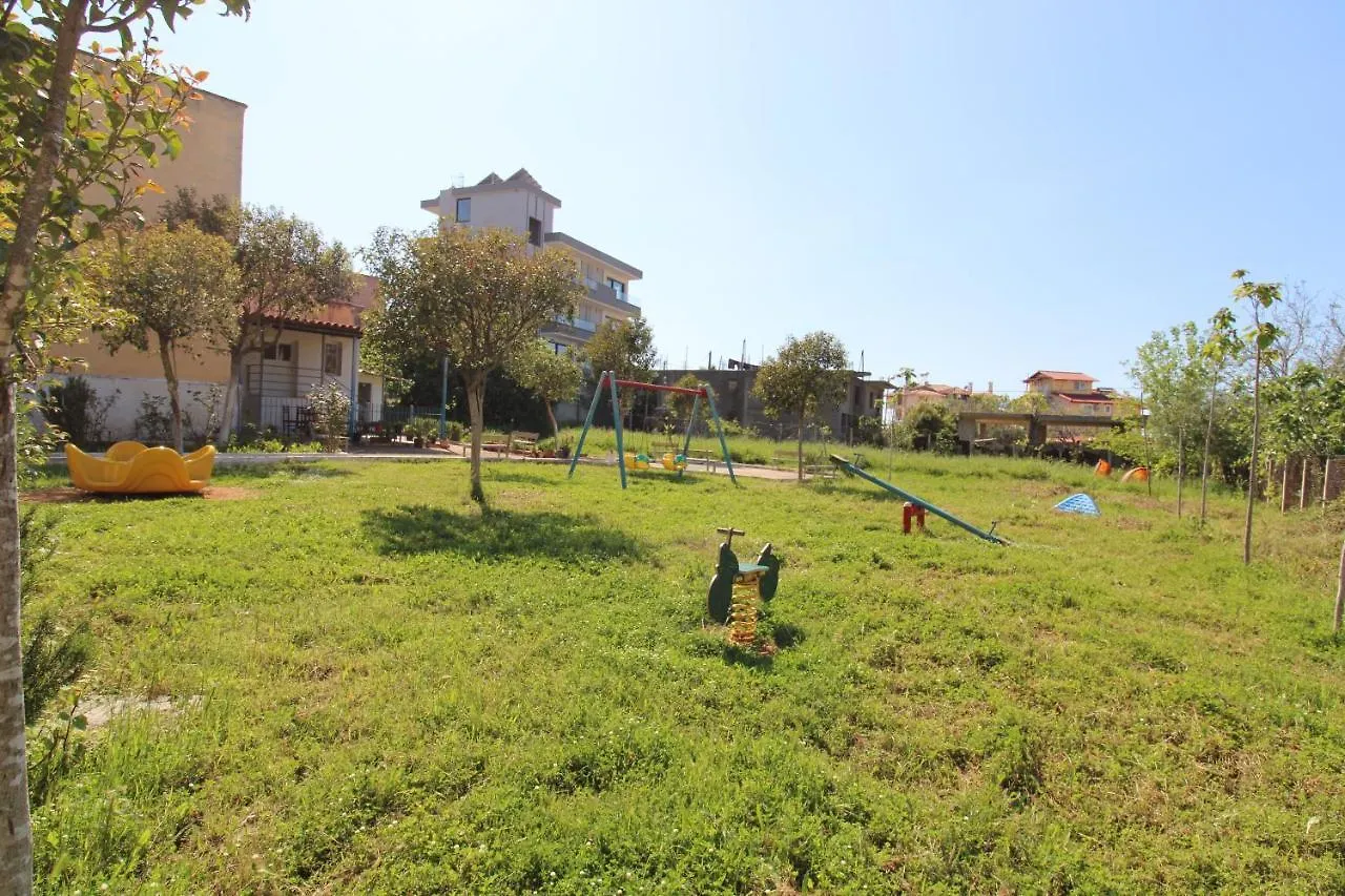Guest house Vila Reni Risi Ksamil