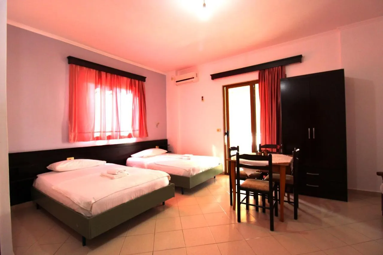 Guest house Vila Reni Risi Ksamil