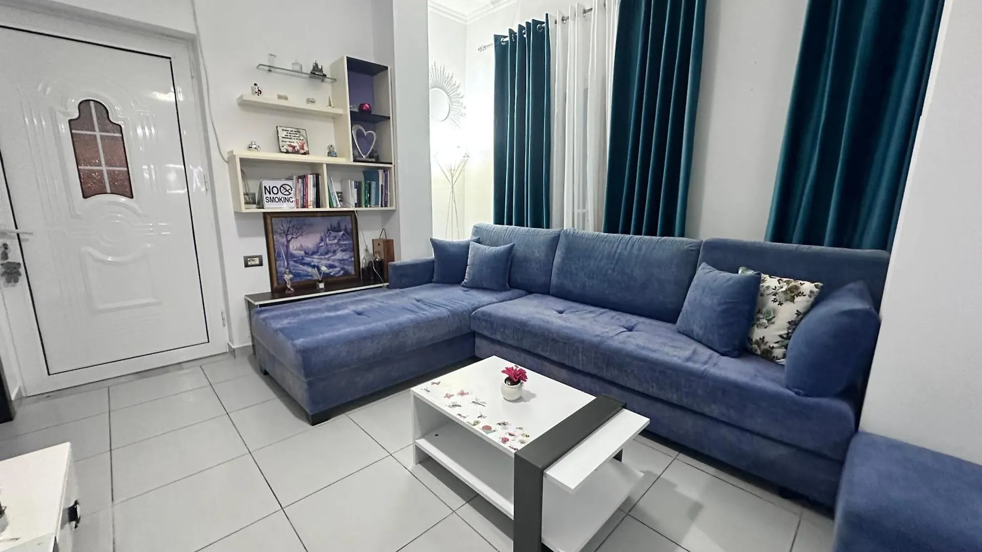 *** بيت ضيافة Vila Reni Risi كساميل ألبانيا