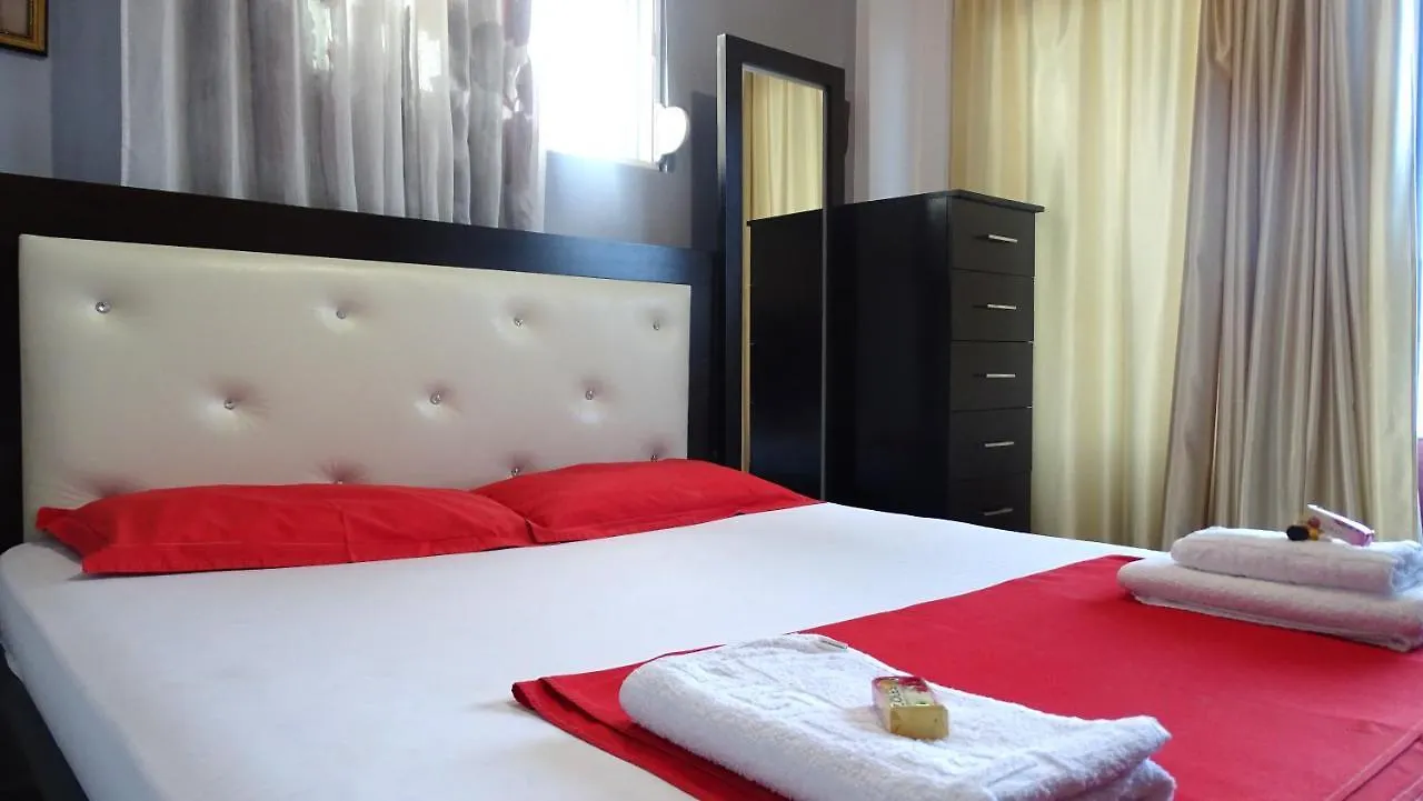 Guest house Vila Reni Risi Ksamil